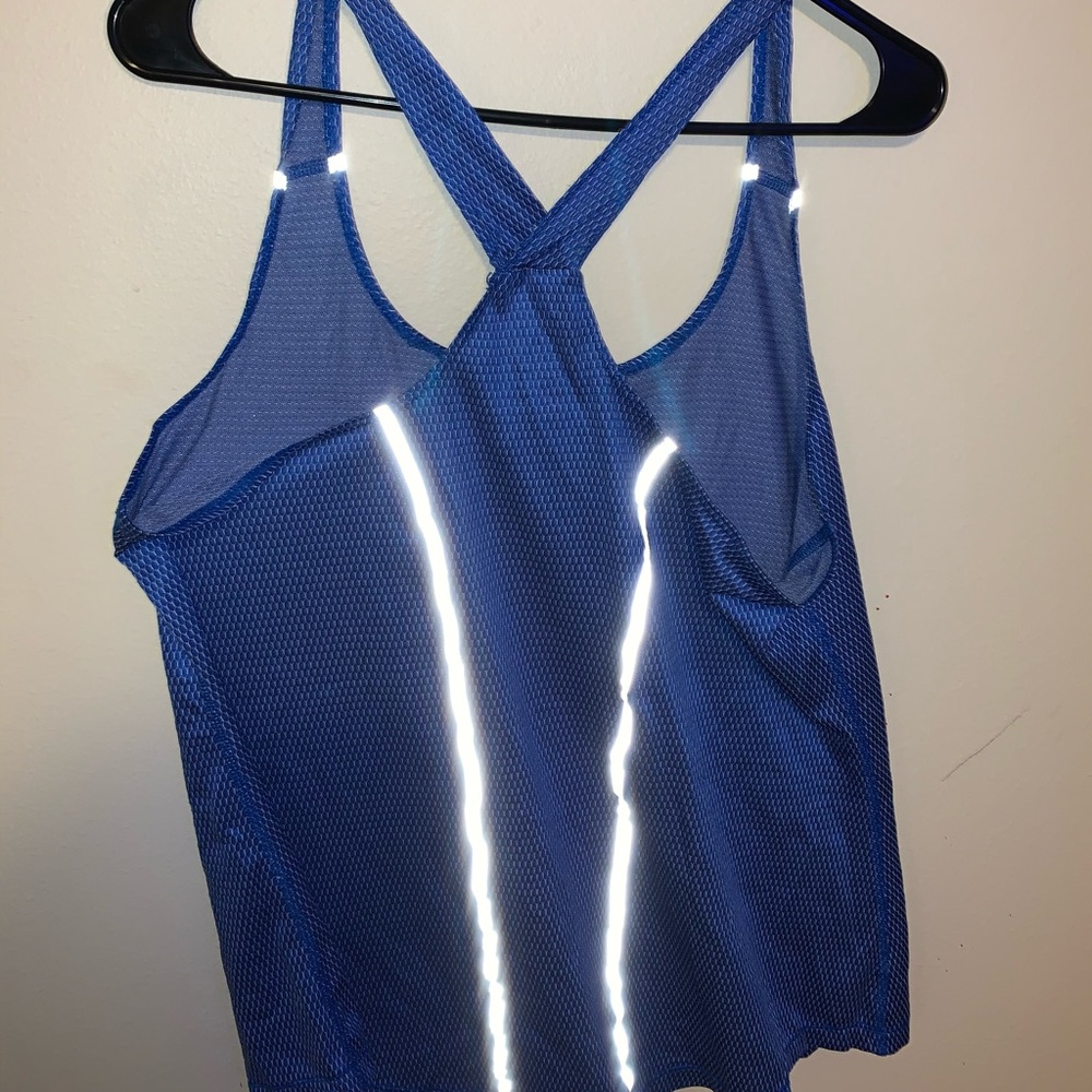 Work out T - Picture 2 of 3